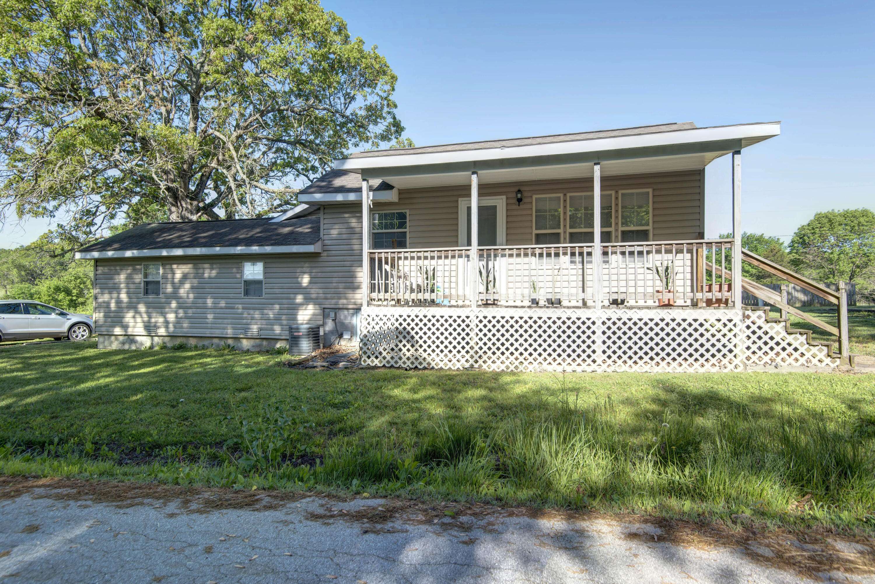 4388 E Farm Road 44, Fair Grove, MO 65648
