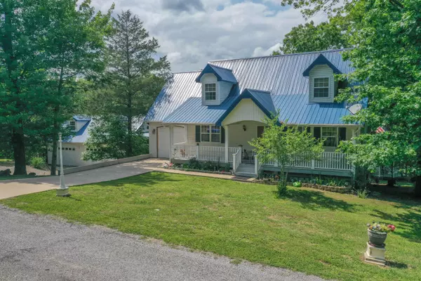 Golden, MO 65658,22722 Goshay DR