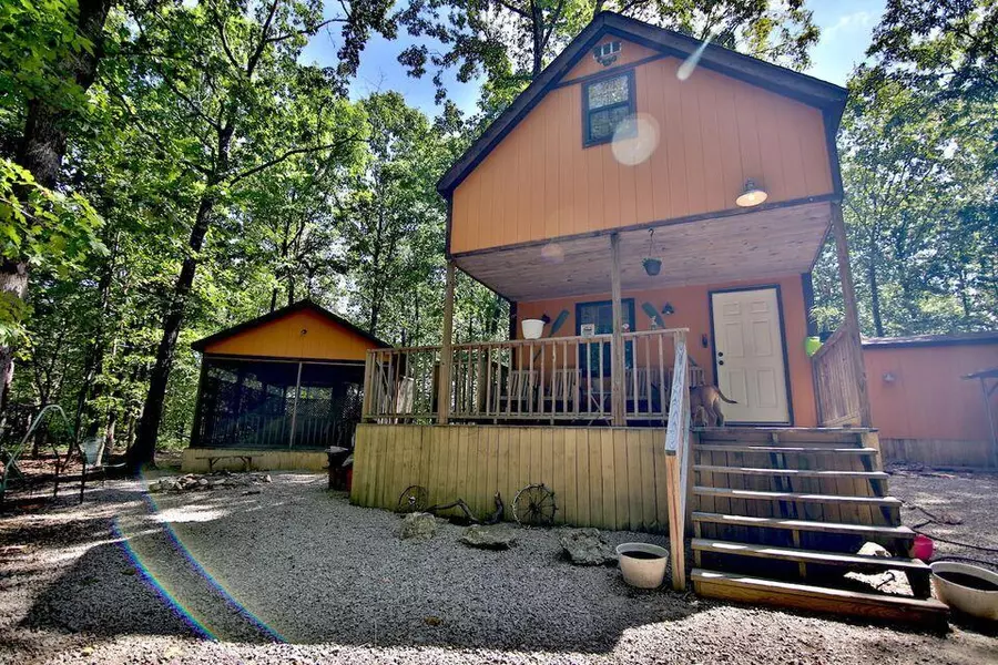 503 County Road 101, Alton, MO 65606