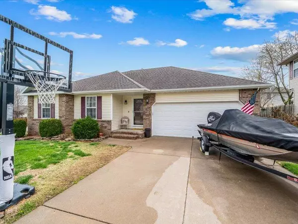 Republic, MO 65738,126 N Cedarwood AVE