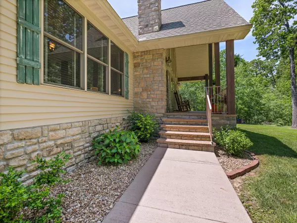 Strafford, MO 65757,9533 E North View RD