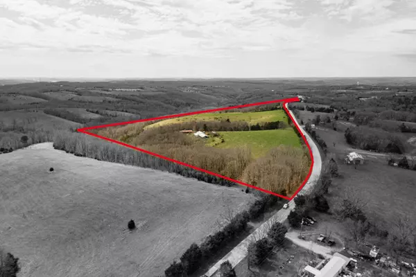 Cape Fair, MO 65624,3974 W State Highway 76