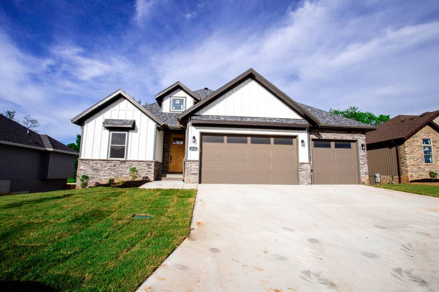 4236 Tuscany CIR, Ozark, MO 65721