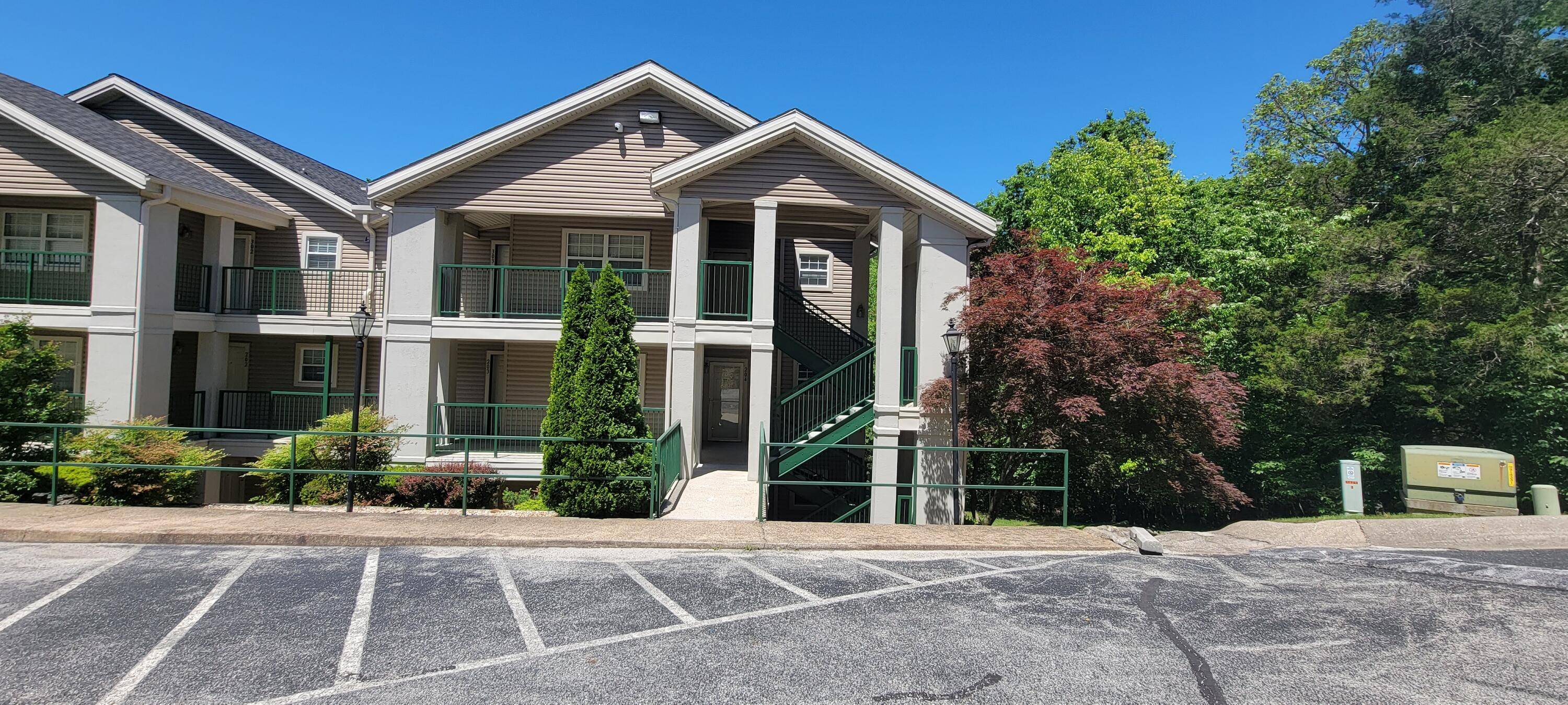 400 E Rockford DR #103, Branson, MO 65616