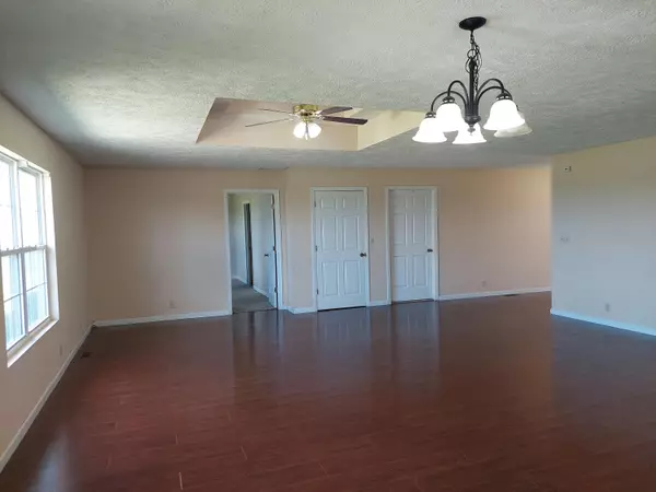 Marionville, MO 65705,17785 Lawrence 1232