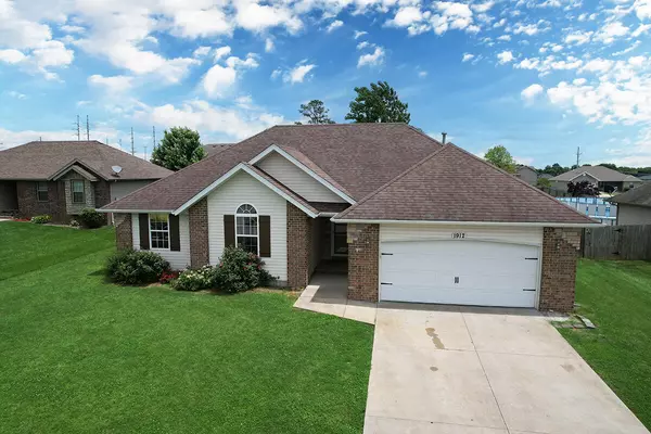 Ozark, MO 65721,1912 Red Bird CT