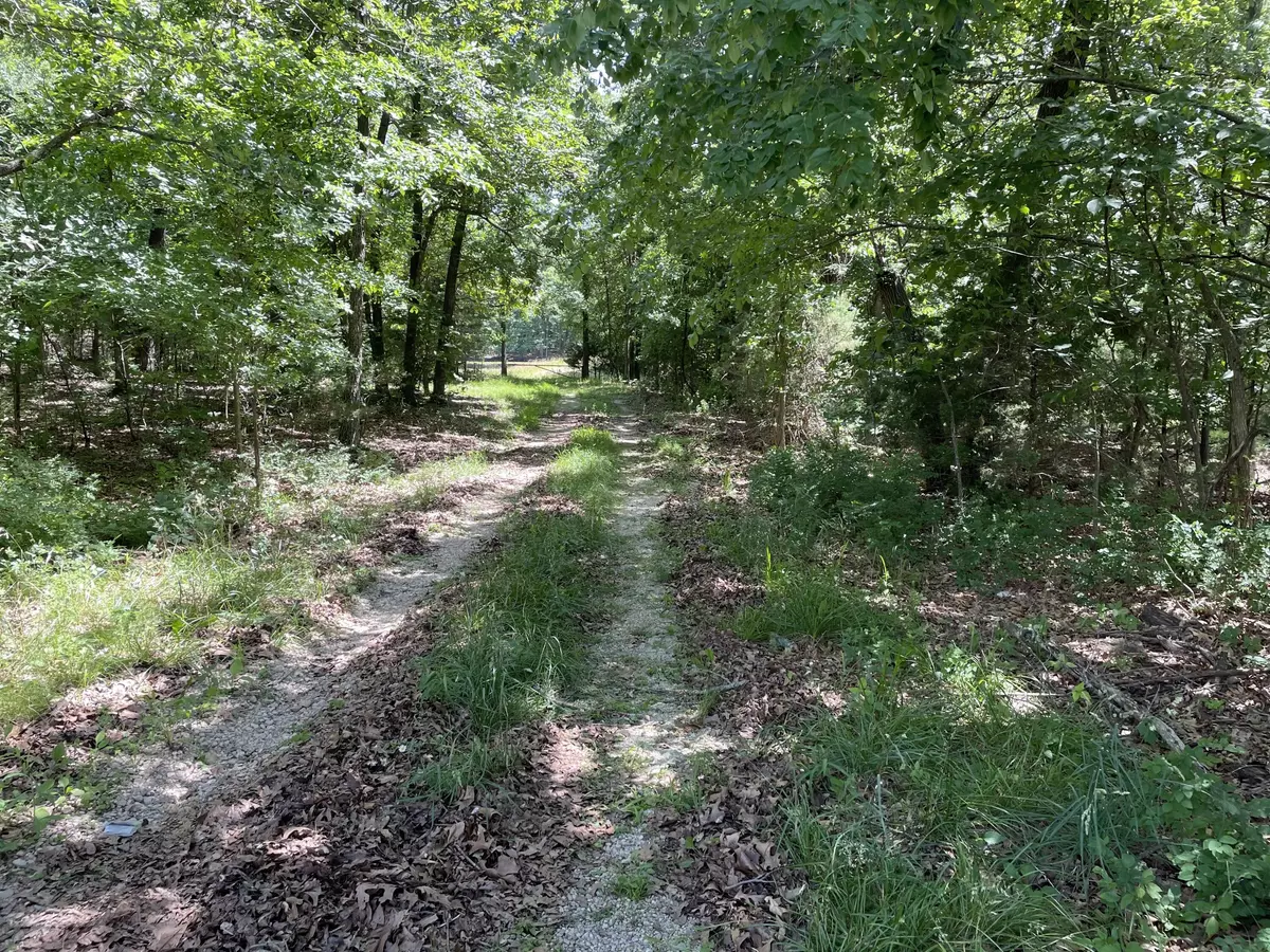 Strafford, MO 65757,6946 E Farm Road 84