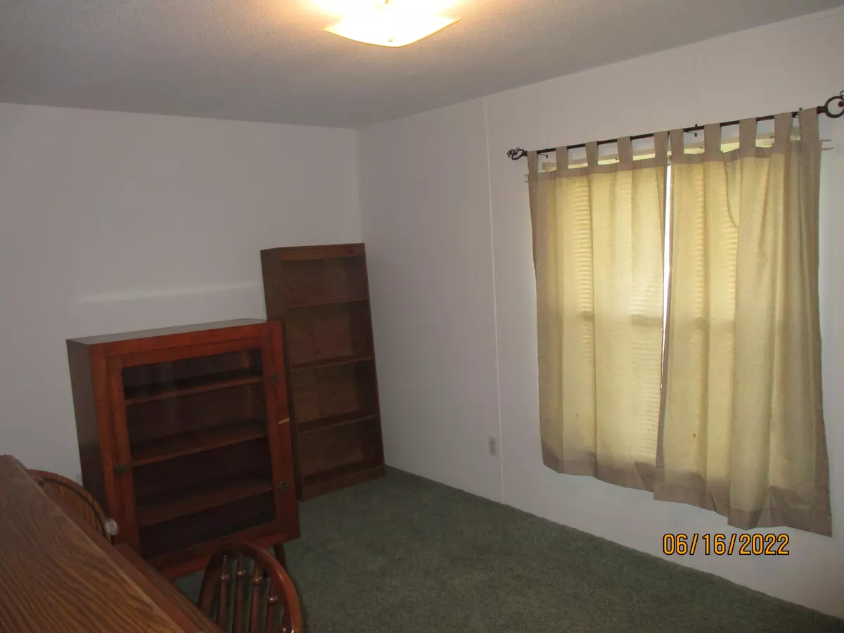 Wheatland, MO 65779,20363 Cr84