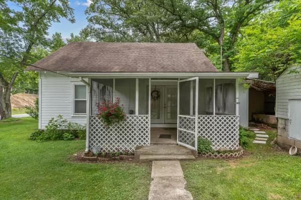 Crane, MO 65633,4827 State Highway A