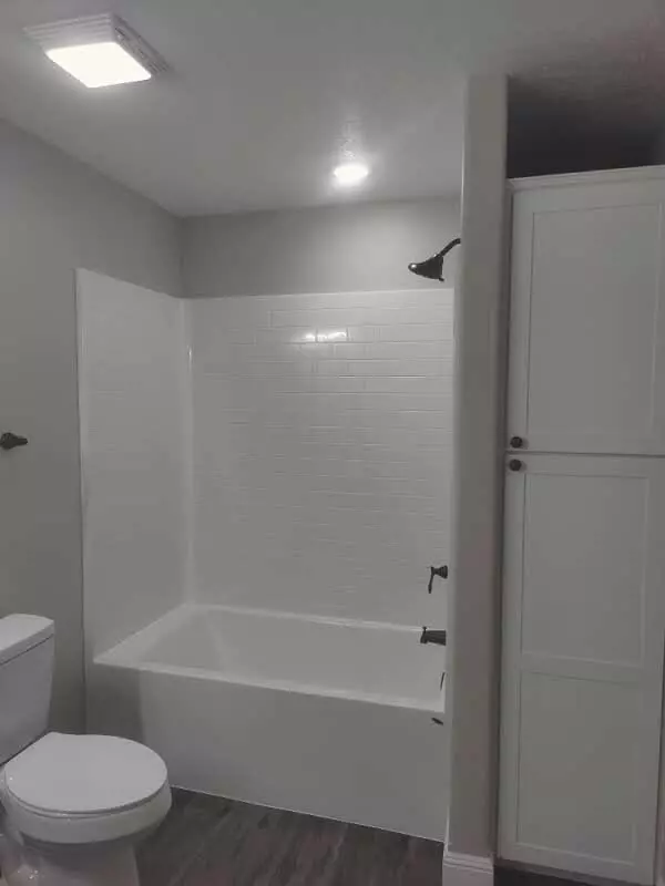 Webb City, MO 64870,802 N Hall ST