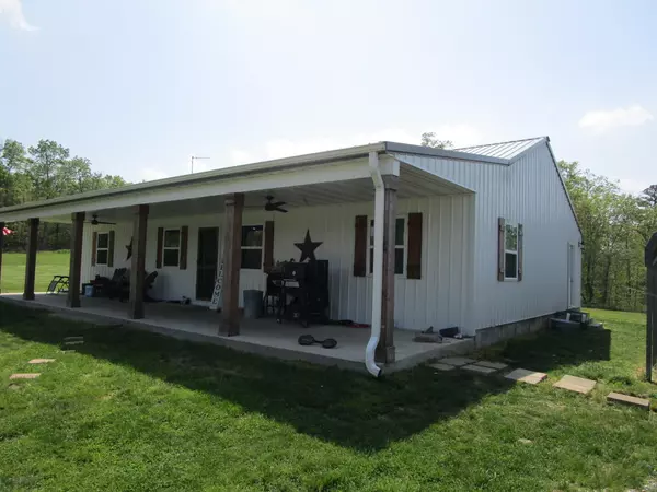 7825 N Mo 99 Highway, Birch Tree, MO 65438