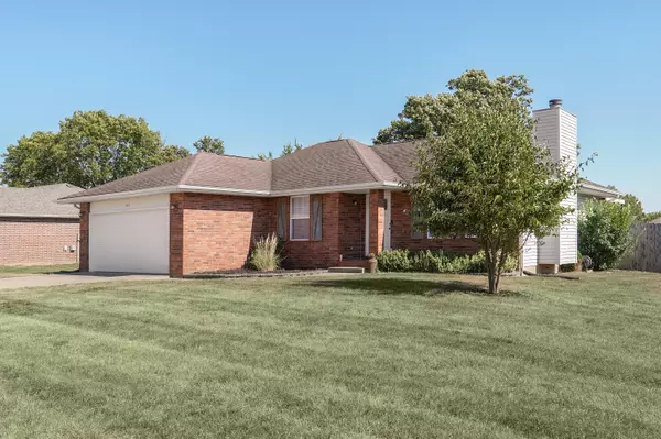 Strafford, MO 65757,104 E Osage ST