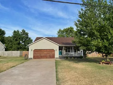 Sarcoxie, MO 64862,302 S 1st ST