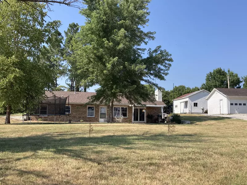 20045 County Road 108, Wheatland, MO 65779