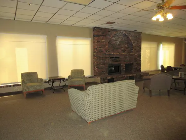 Crane, MO 65633,509 Meadowlark LN