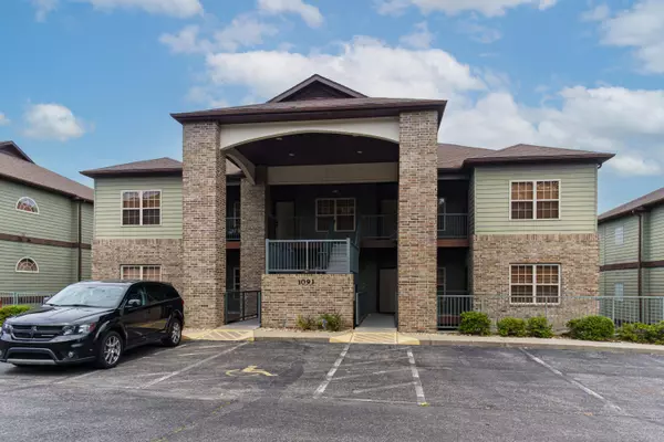 1091 Golf DR #4, Branson West, MO 65737