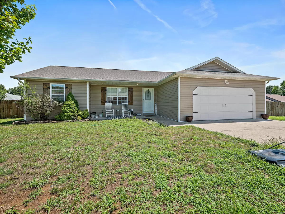 West Plains, MO 65775,1704 Jon ST