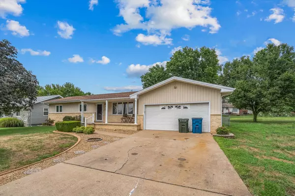 3139 W Glenwood ST, Springfield, MO 65807