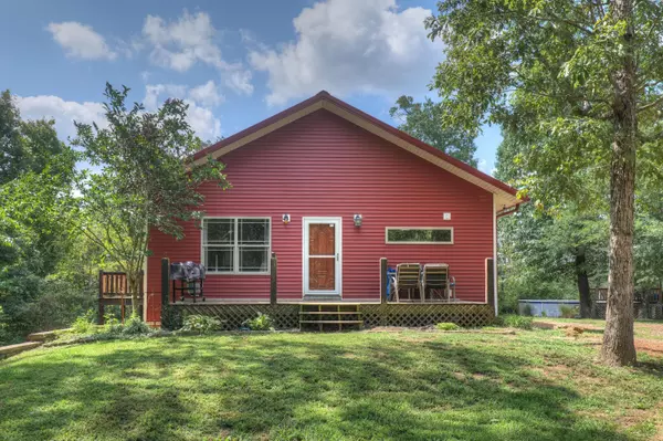 Goodman, MO 64843,301 N Barnes AVE