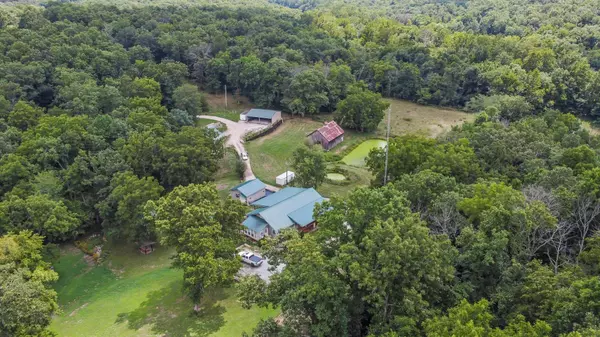 7201 Willow Creek Road, Bucyrus, MO 65444