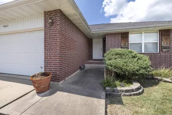 Battlefield, MO 65619,4667 S Ridgeview AVE