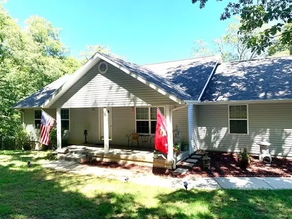 264 Meadowview RD, Galena, MO 65656