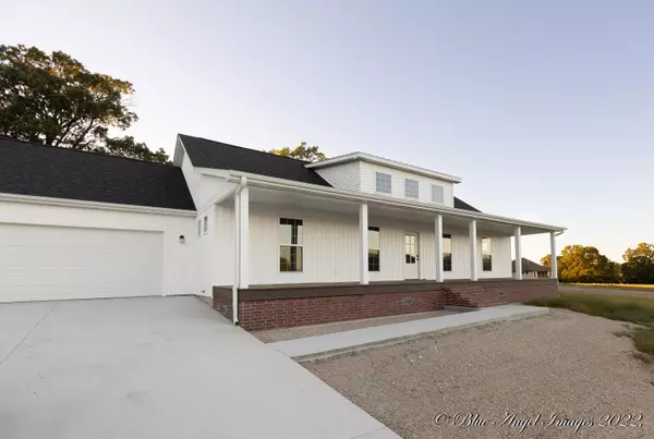 West Plains, MO 65775,2333 Dawt Mill