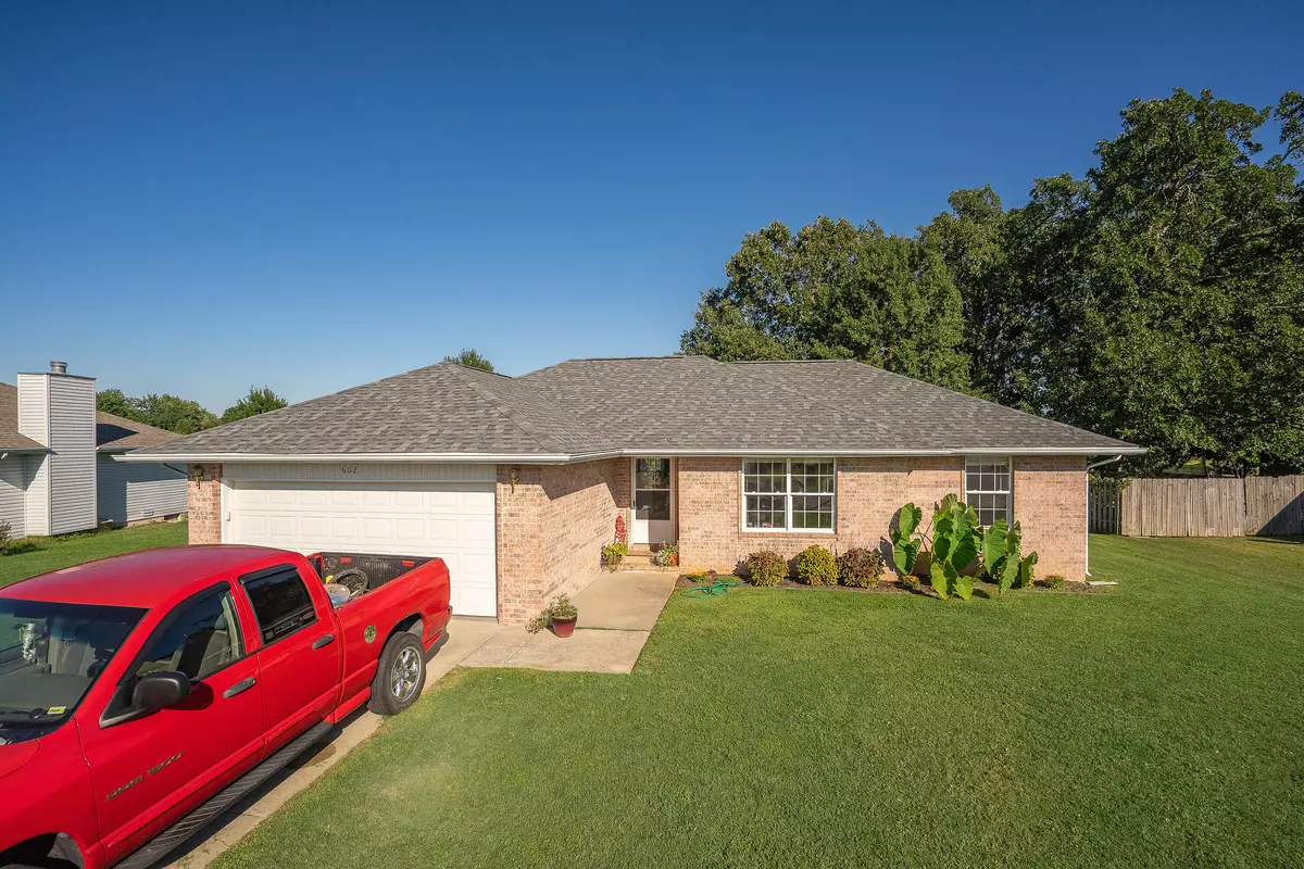 Strafford, MO 65757,602 S Cheyenne ST