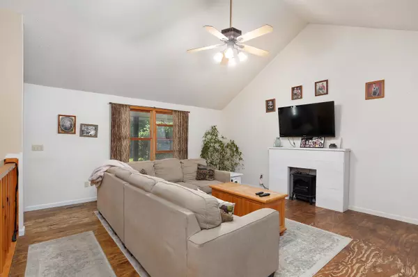 Strafford, MO 65757,146 Katie LN