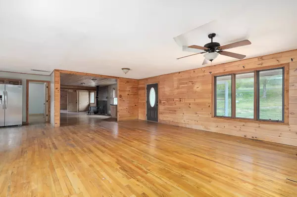 Chadwick, MO 65629,1409 Barber RD