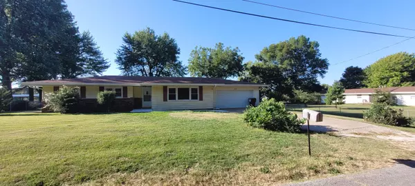 616 E Summit ST, Republic, MO 65738