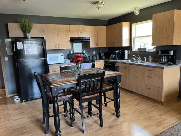 Clever, MO 65631,321 W Pawnee LN #A&B