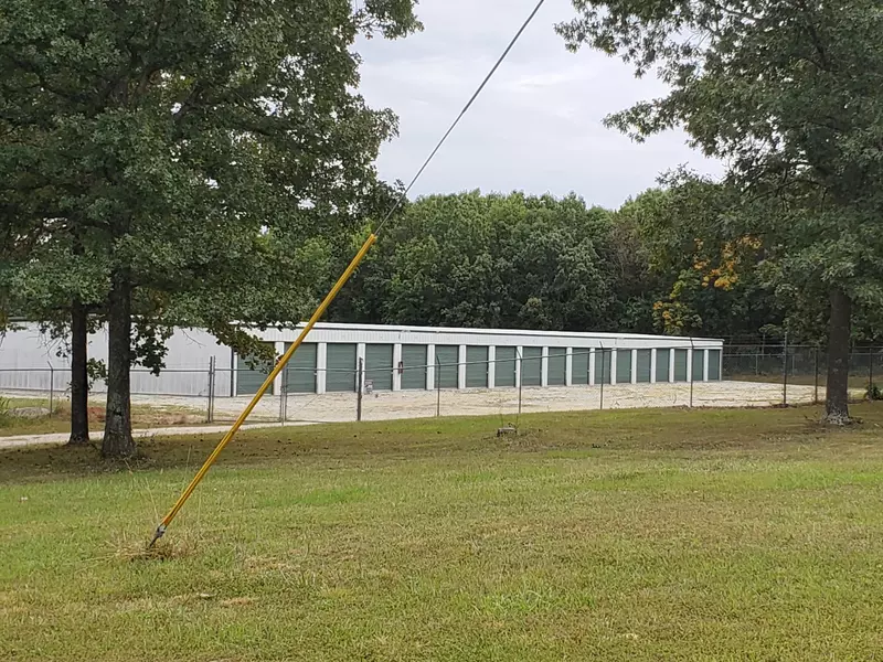 23960 T Highway, Warsaw, MO 65355