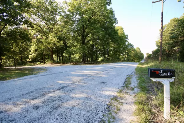 Pierce City, MO 65723,7338 Starling RD