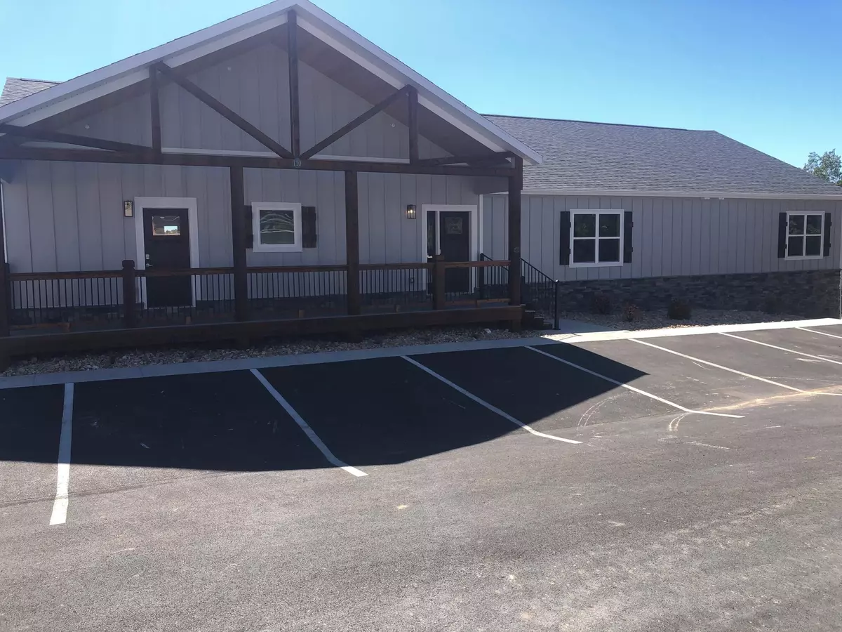 Branson, MO 65616,110 Chateau Mountain CT