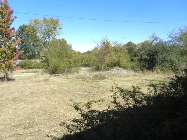 Kirbyville, MO 65679,204 Prairie Lane