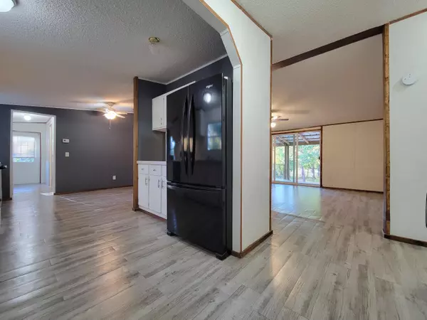 West Plains, MO 65775,4007 State Route 14