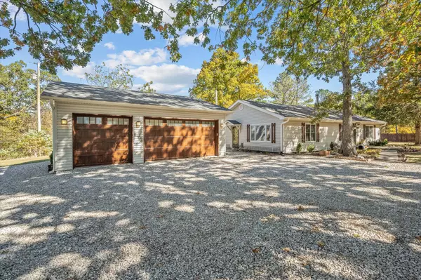 Strafford, MO 65757,9063 E Division ST