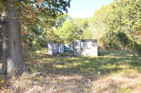 Urbana, MO 65767,9 Splitrail Rd. Tract A & B