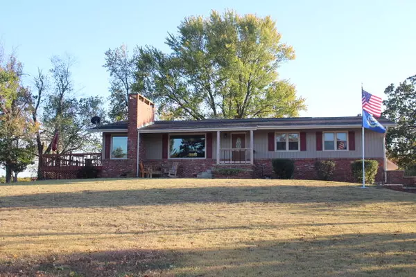 24007 County Road 287, Pittsburg, MO 65724