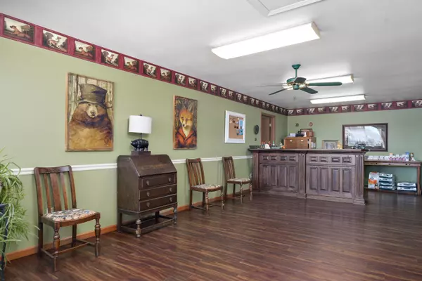 11159 Lawrence 1163, Mt Vernon, MO 65712