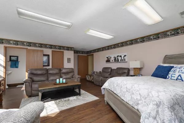 Mt Vernon, MO 65712,11159 Lawrence 1163