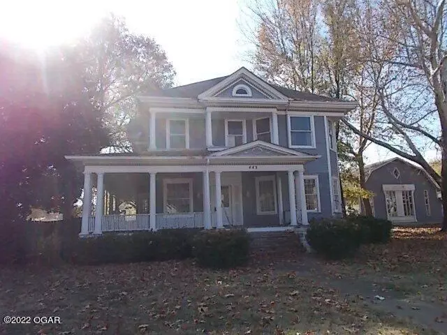 443 E Main ST, Carterville, MO 64835