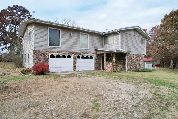 Urbana, MO 65767,27200 County Road 316