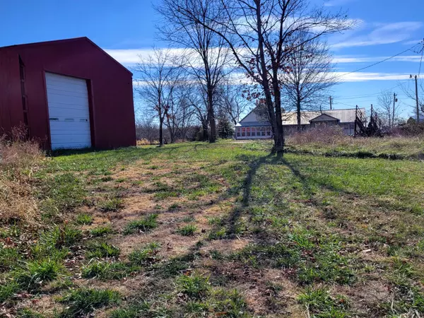 Elk Creek, MO 65464,18428 State Highway H