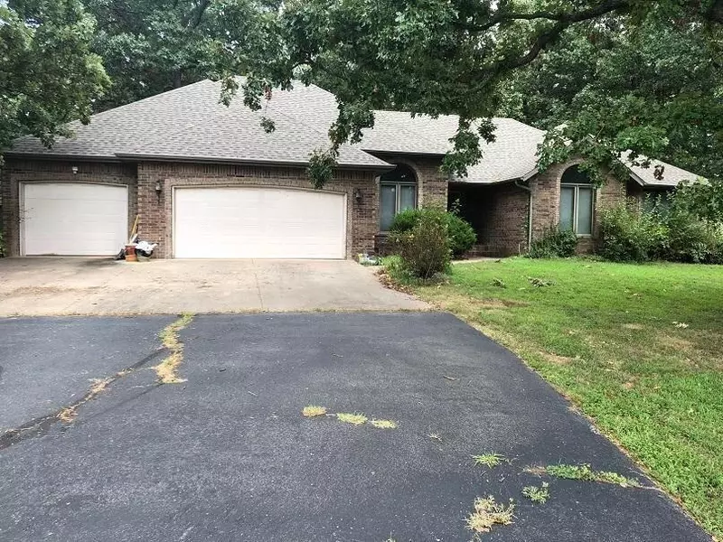 1352 Quail Run, Mt Vernon, MO 65712