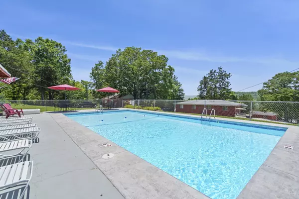 Reeds Spring, MO 65737,11 Holiday Hideaway CT