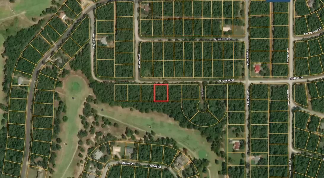 205 W Forest DR, Horseshoe Bend, AR 72512