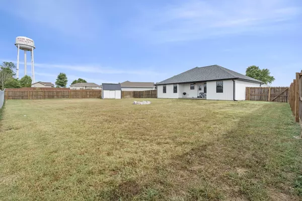 Reeds Spring, MO 65737,187 Leighs WAY