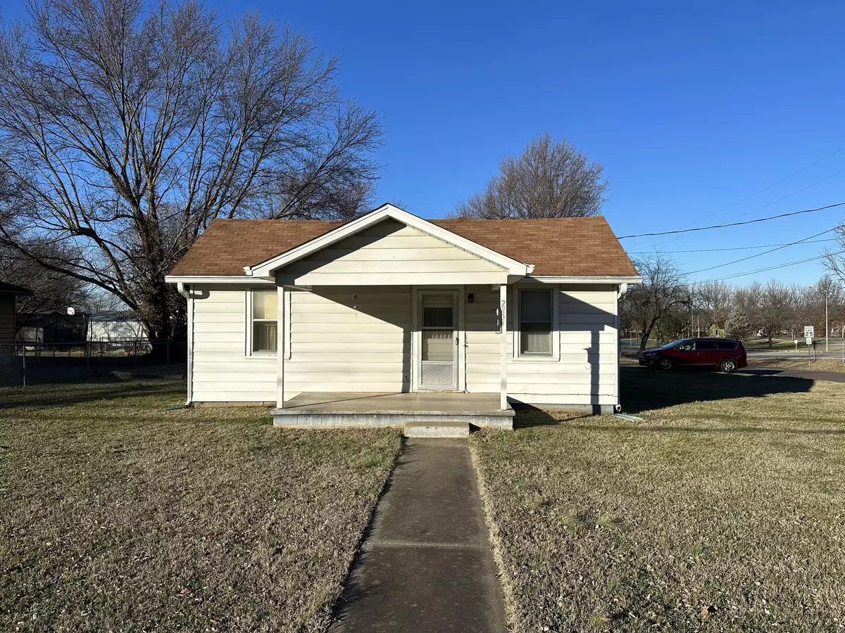 Springfield, MO 65803,2205 W High ST